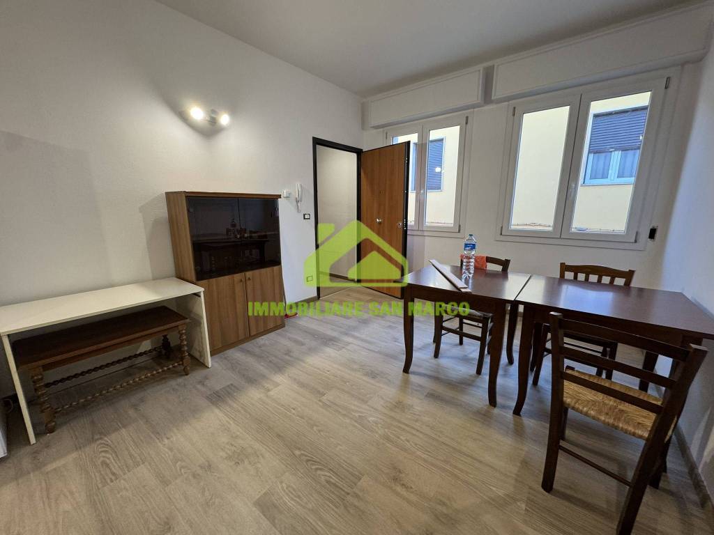 Appartamento a Ferrara in Via delle Pescherie Vecchie, 21 - Foto 5