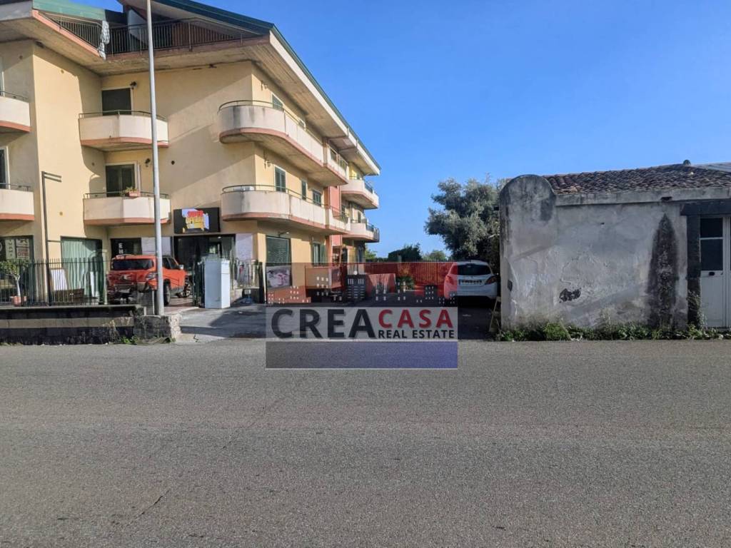 Terreno a Calatabiano in via Nazionale - Foto 3