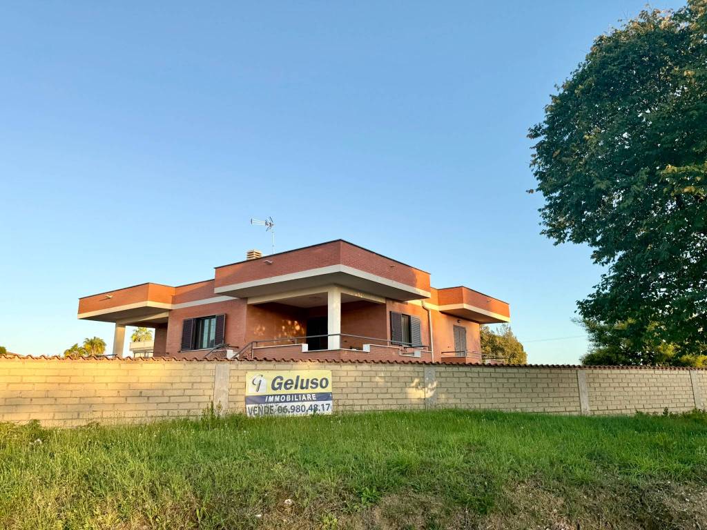 Villa a Nettuno in Via Veroli, 2 - Foto 3