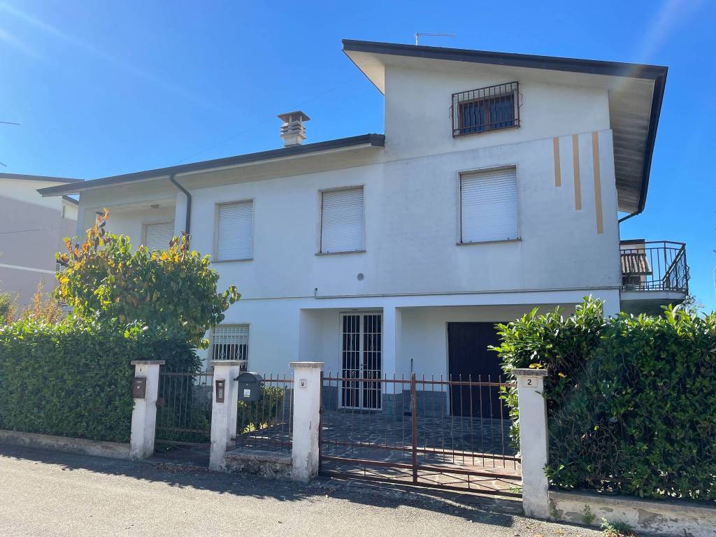 Villa a Carpaneto piacentino in Via Mario Meli, 4 - Foto 2