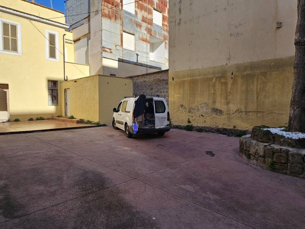 Immobile a Genzano di roma in Via Orlando Ferrazza - Foto 2
