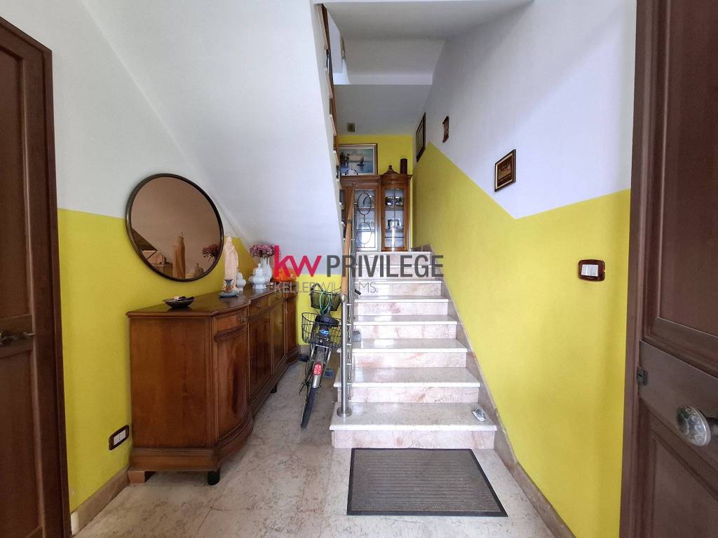 Casa indipendente a Brindisi in Via Cappuccini, 153 - Foto 2