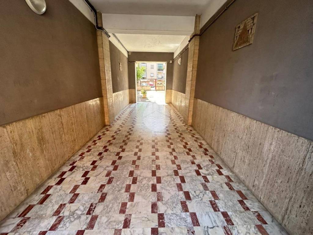 Appartamento a Cosenza in Via Pasquale Perugini, 25 - Foto 3
