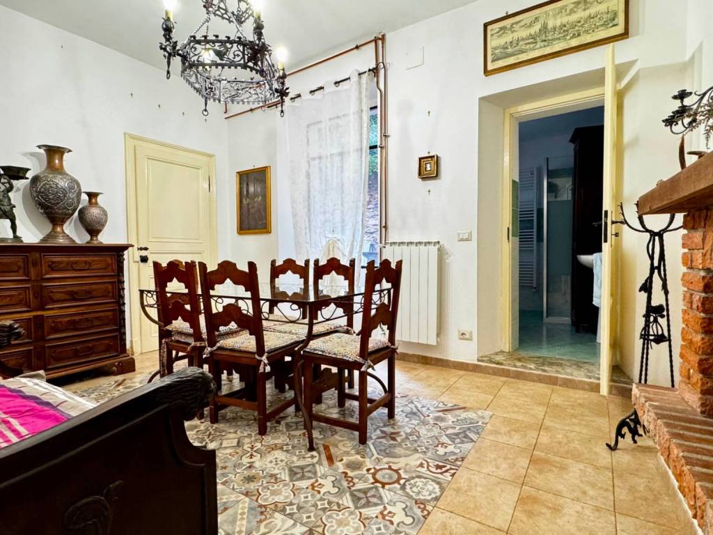 Casa indipendente a Villadossola in Via Elio Toninelli - Foto 4
