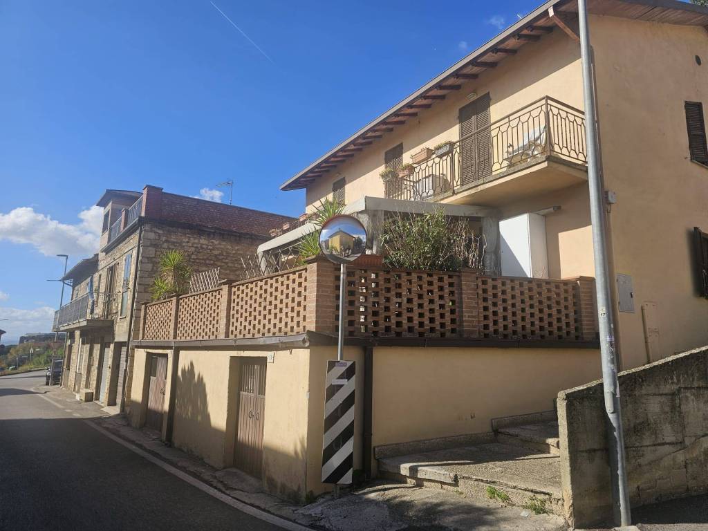Appartamento a Perugia in Via Gioacchino Rossini - Foto 5