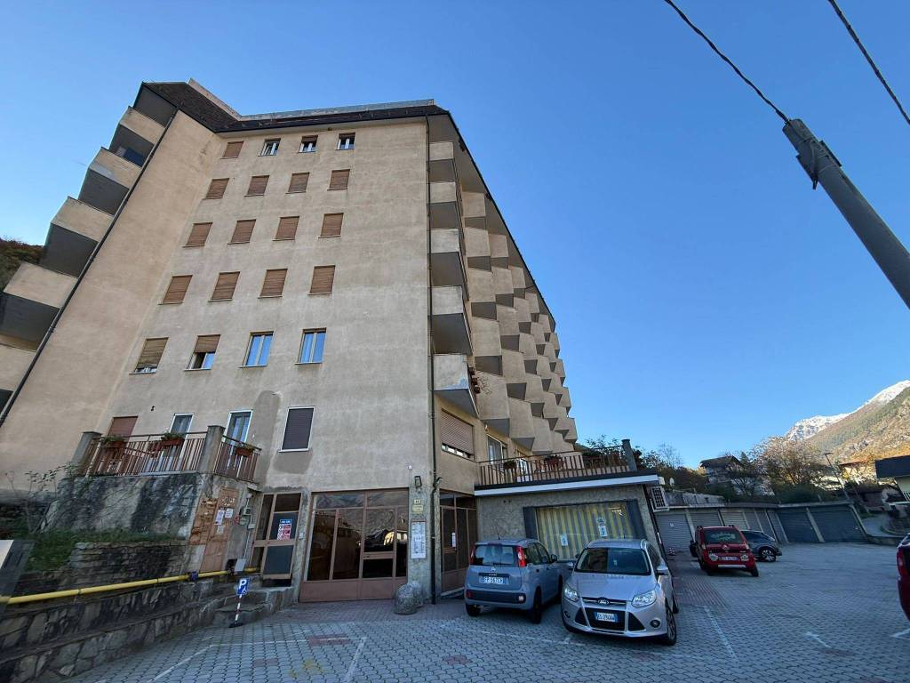 Appartamento a Chiomonte in Via Giuseppe Augusto Levis, 40 - Foto 2