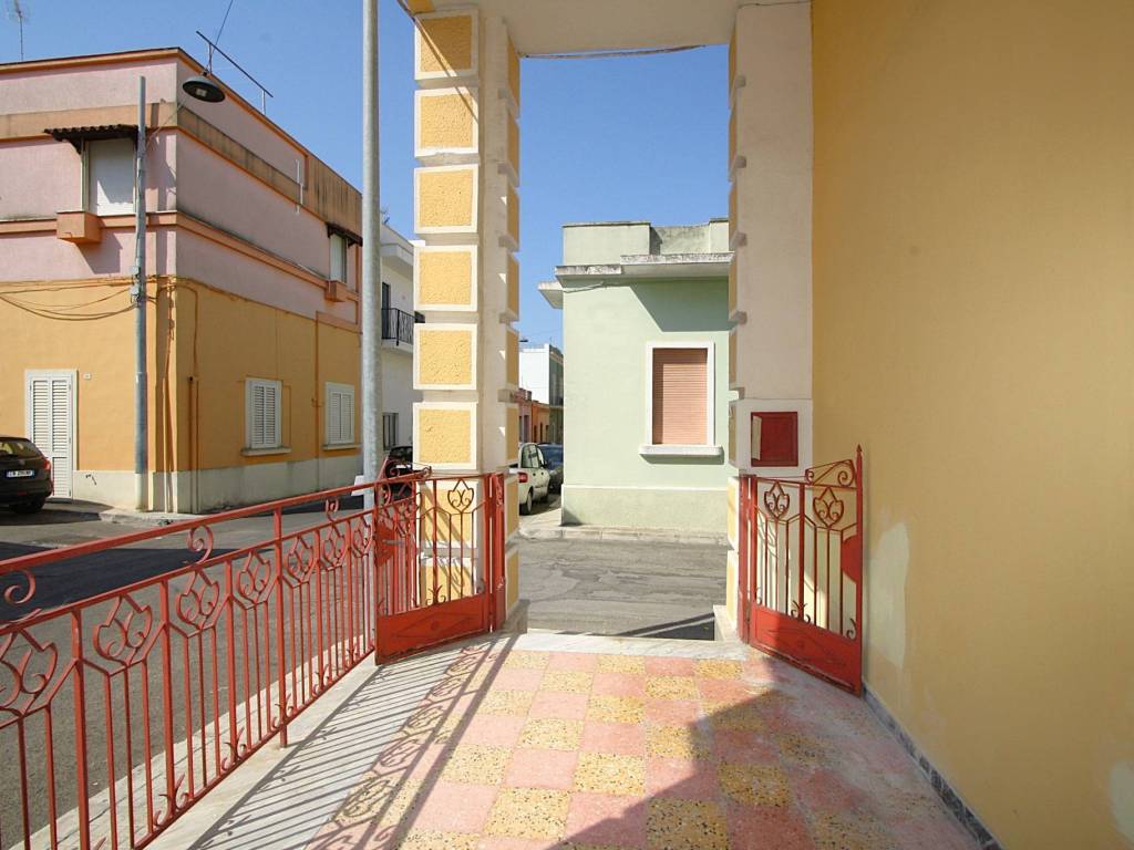 Appartamento a Parabita in Via Torino - Foto 2