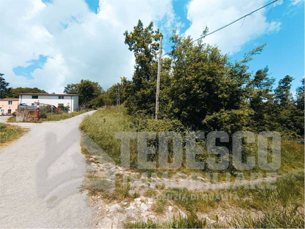 Casa indipendente a Foiano di val fortore in contrada Fontana di Maggi - Foto 2