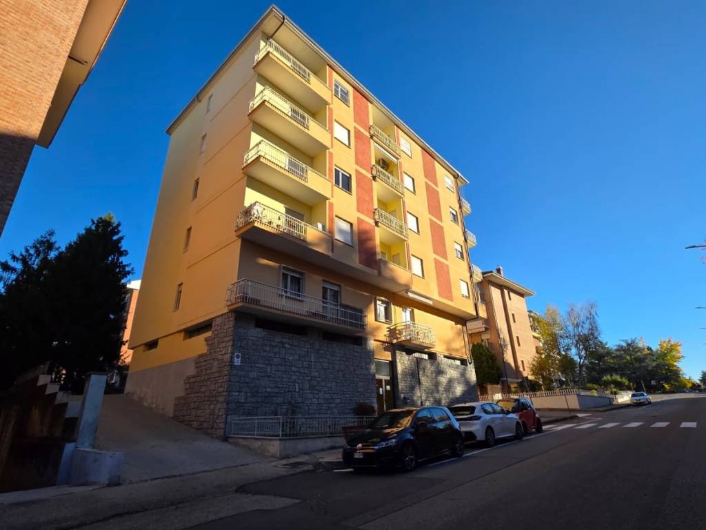 Appartamento a Asti in Via Torquato Tasso, 8 - Foto 2