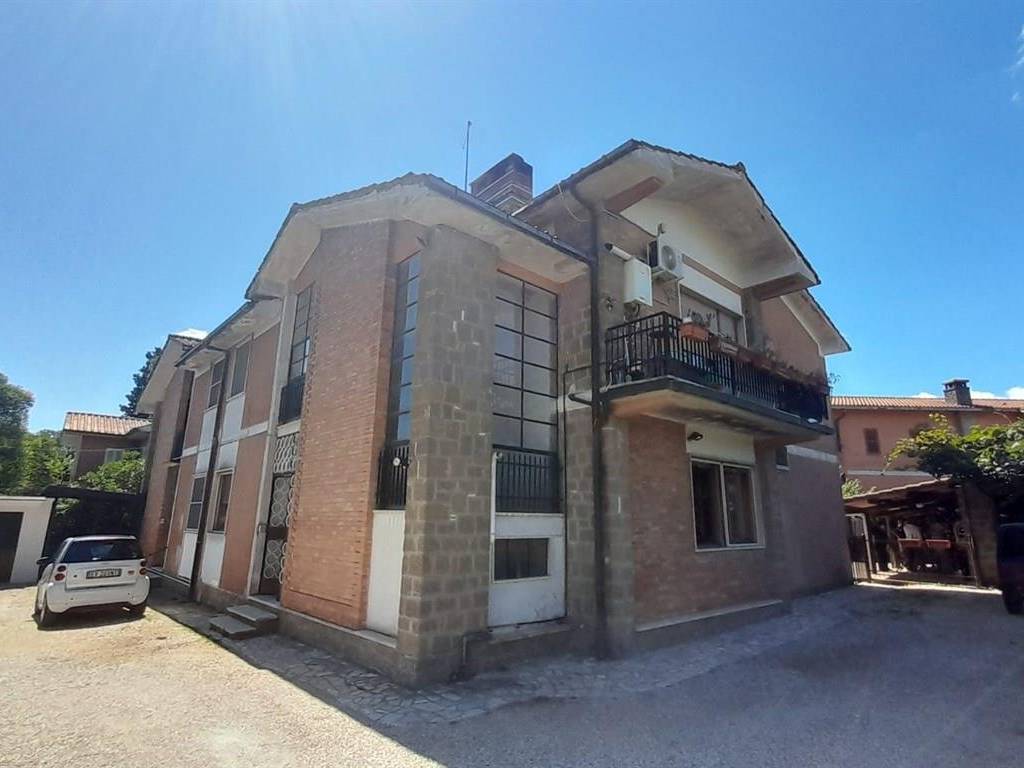 Appartamento a Manziana in Via Roma, 90 - Foto 2