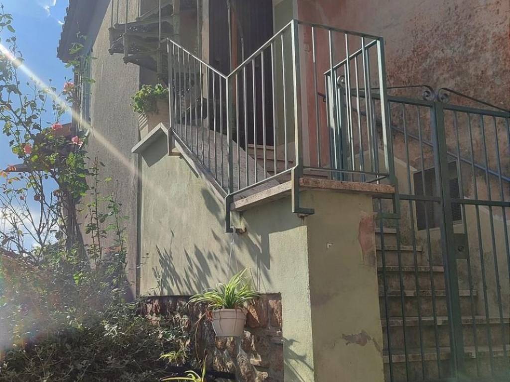 Appartamento a Manziana in Via Latina, 6 - Foto 2