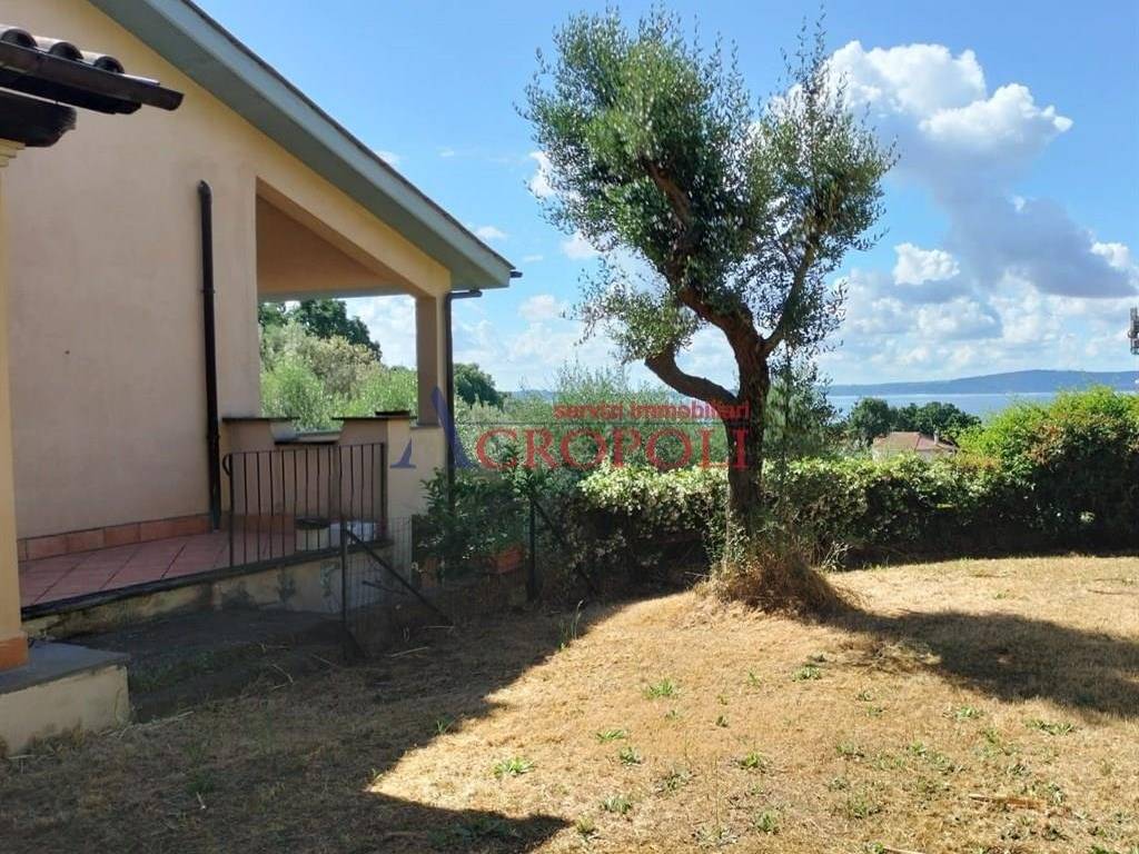 Villa a Trevignano romano in Via Vigna Rosa - Foto 2