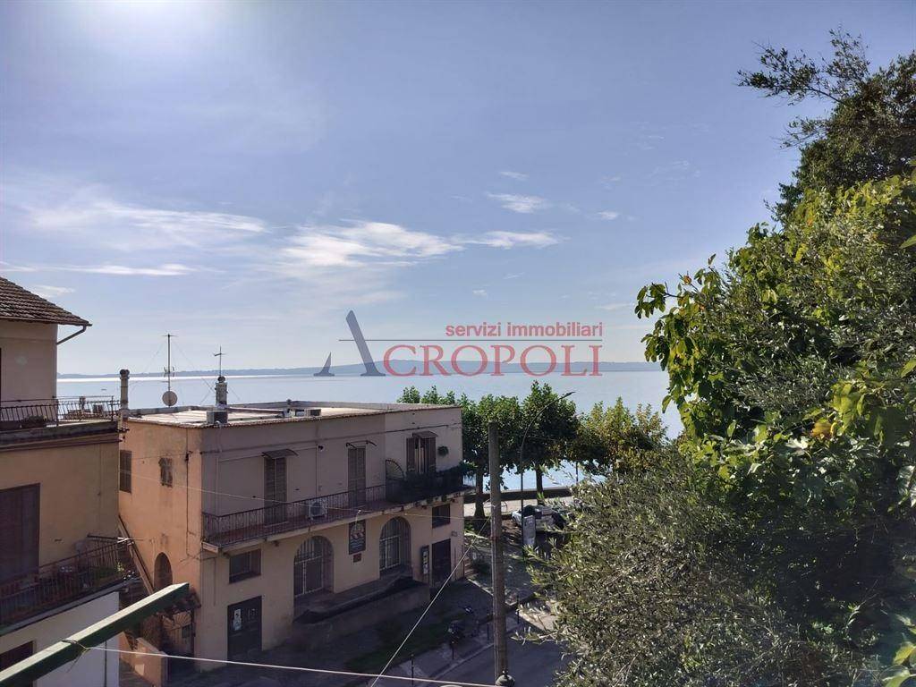 Appartamento a Trevignano romano in Viale Giuseppe Garibaldi - Foto 2