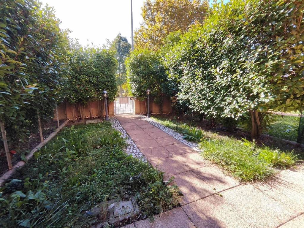 Casa indipendente a Terre del reno in Via Giovanni Falcone - Foto 2