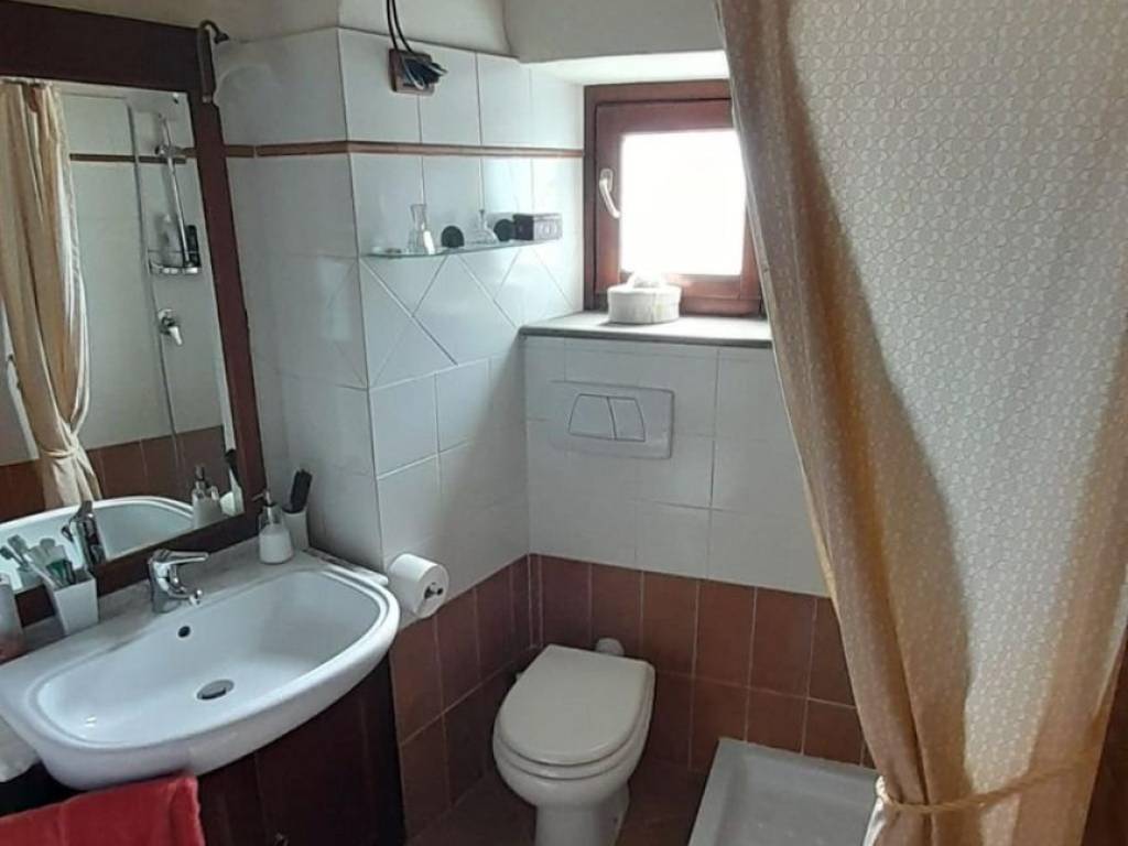 Appartamento a Bracciano in Via del Moretto - Foto 4