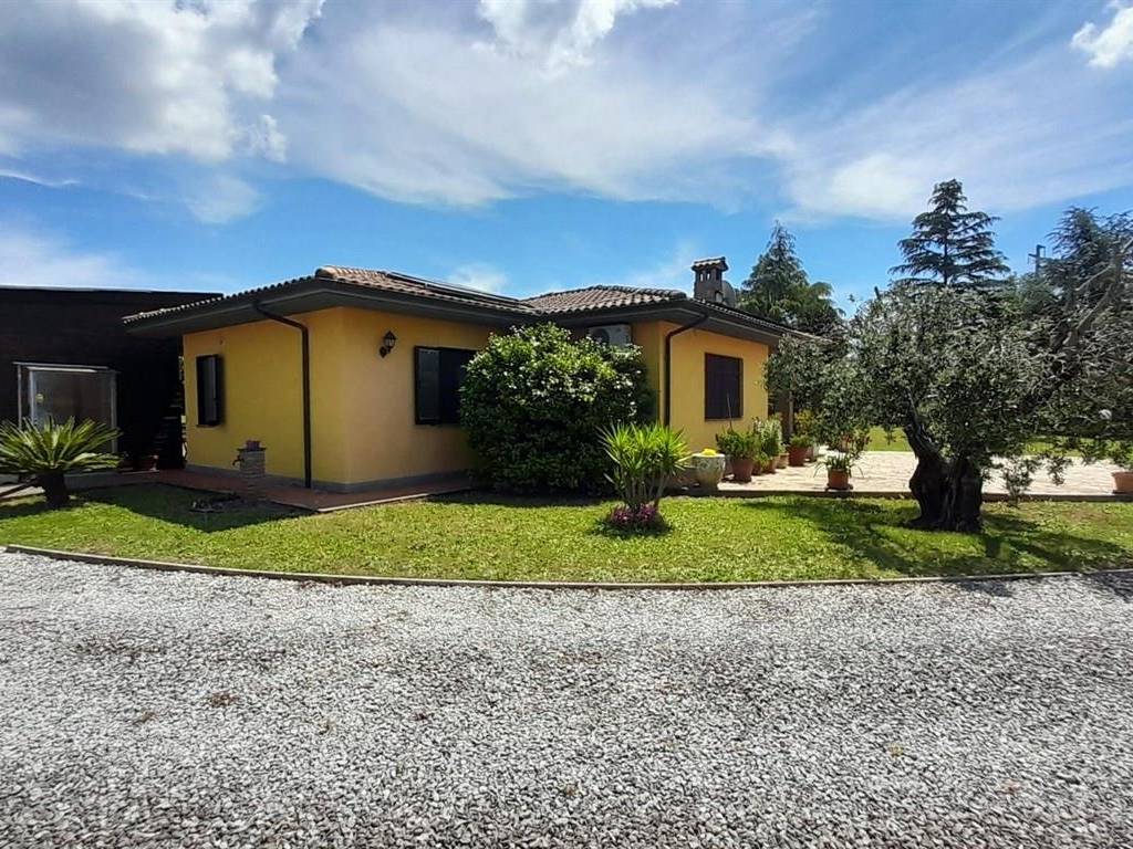 Villa a Canale monterano - Foto 2