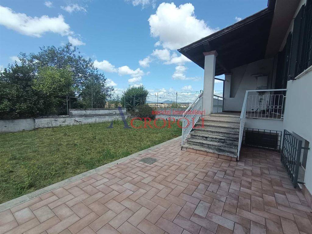 Appartamento a Anguillara sabazia in via della Torretta - Foto 4