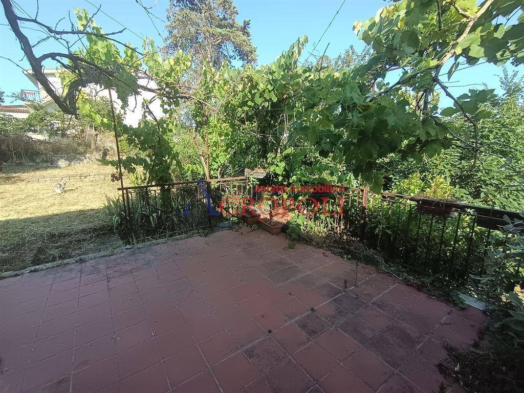 Villa a Anguillara sabazia in via Ponte Fedele - Foto 2