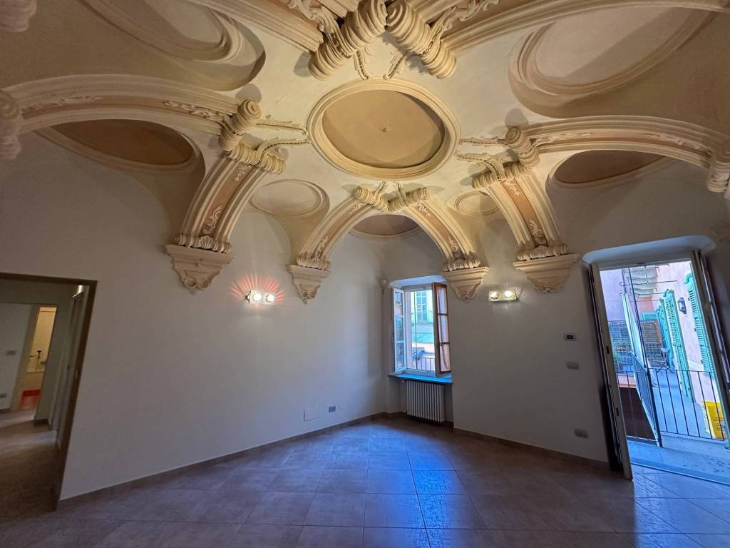 Appartamento a Saluzzo in Via Palazzo di Città, 18 - Foto 2