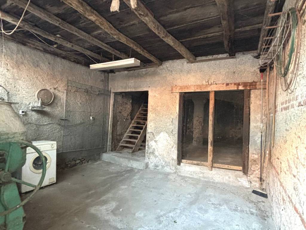 Rustico / casale a Erba in Via 1º Maggio - Foto 2