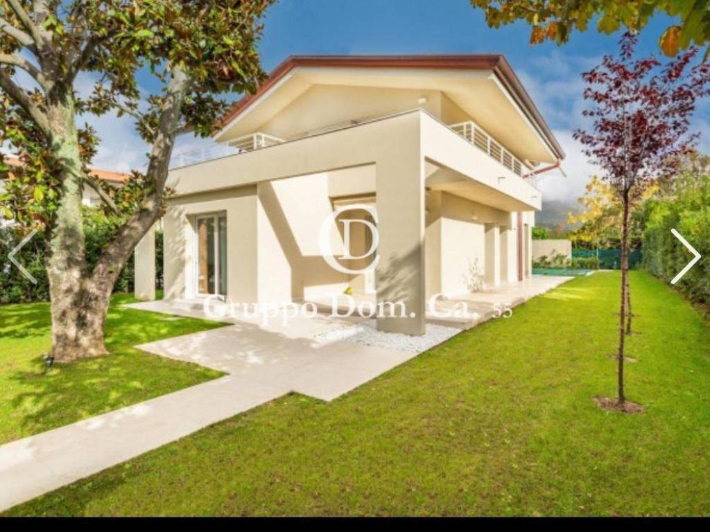 Villa a Forte dei marmi in Via dell'Acqua, - Foto 2