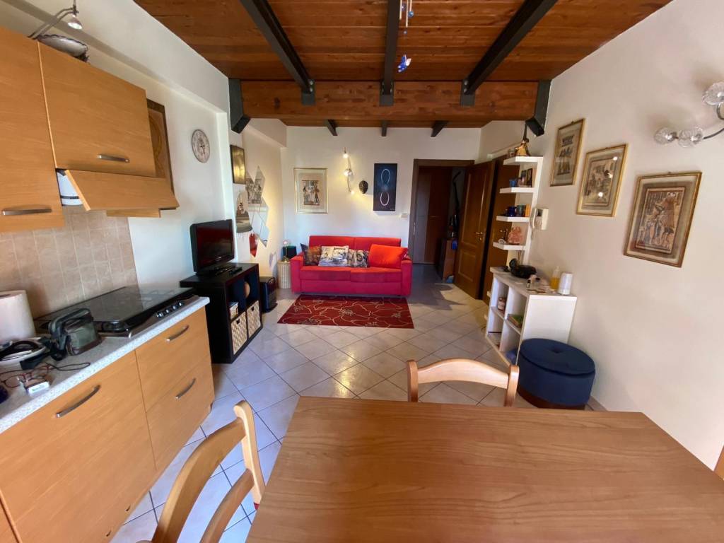 Appartamento a Pinerolo in Via Vigone, 45 - Foto 2