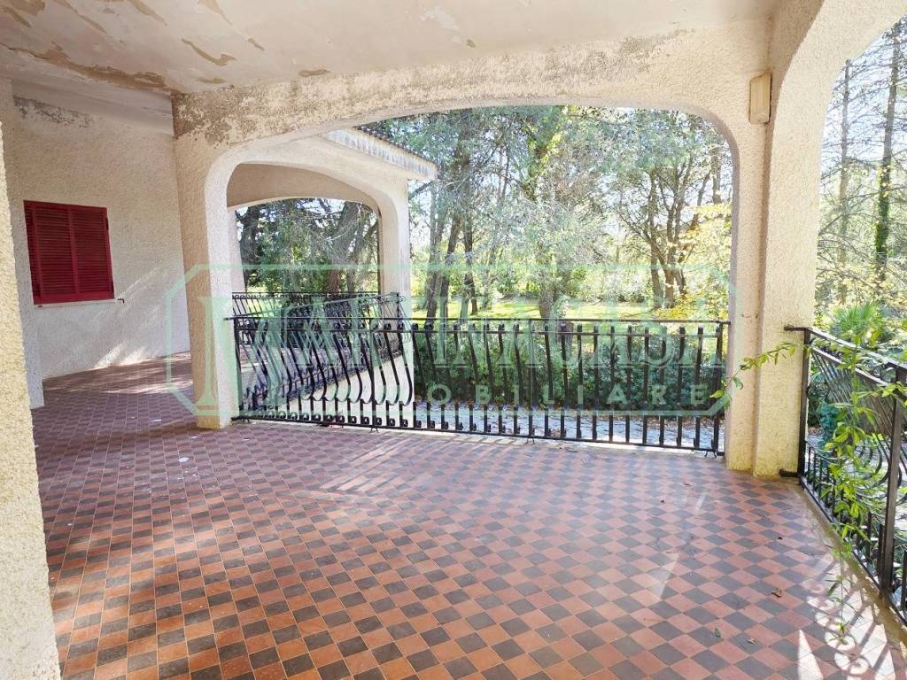 Villa a Martina franca in Strada Guardarello Zona G - Foto 4