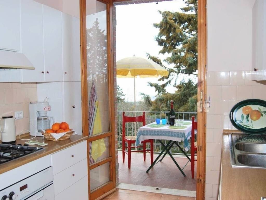 Villa a Tuoro sul trasimeno in Via dei Pini - Foto 5