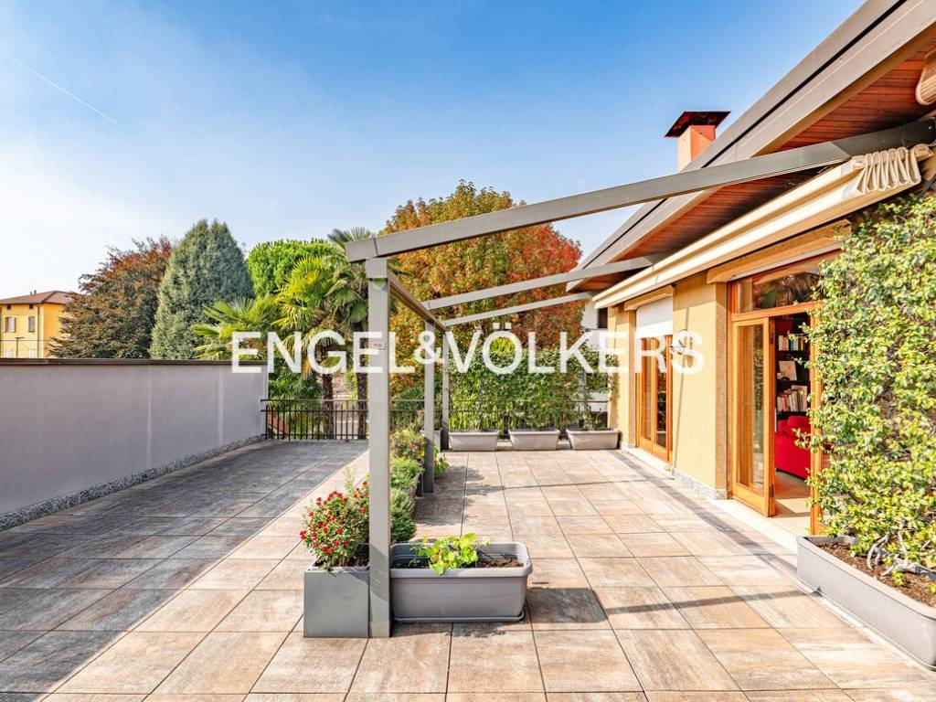 Villa a Cassago brianza in Viale Rimembranze, 7 - Foto 2