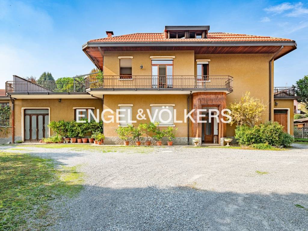 Villa a Cassago brianza in Viale Rimembranze, 7 - Foto 4