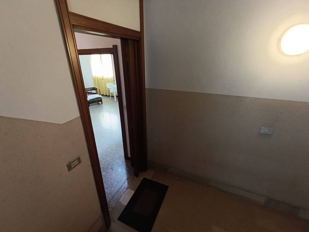 Appartamento a Alba adriatica in Via dei Ludi, 80 - Foto 5