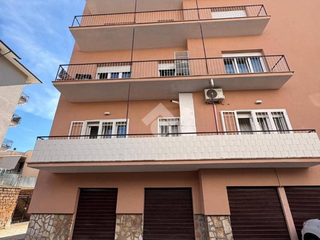 Appartamento a Civita castellana in Via Papa Giovanni XXIII, 22 - Foto 3