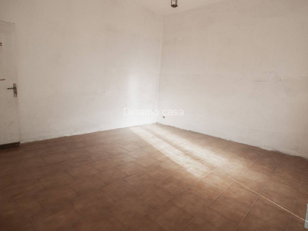 Casa indipendente a Prato in Via Montalese - Foto 2