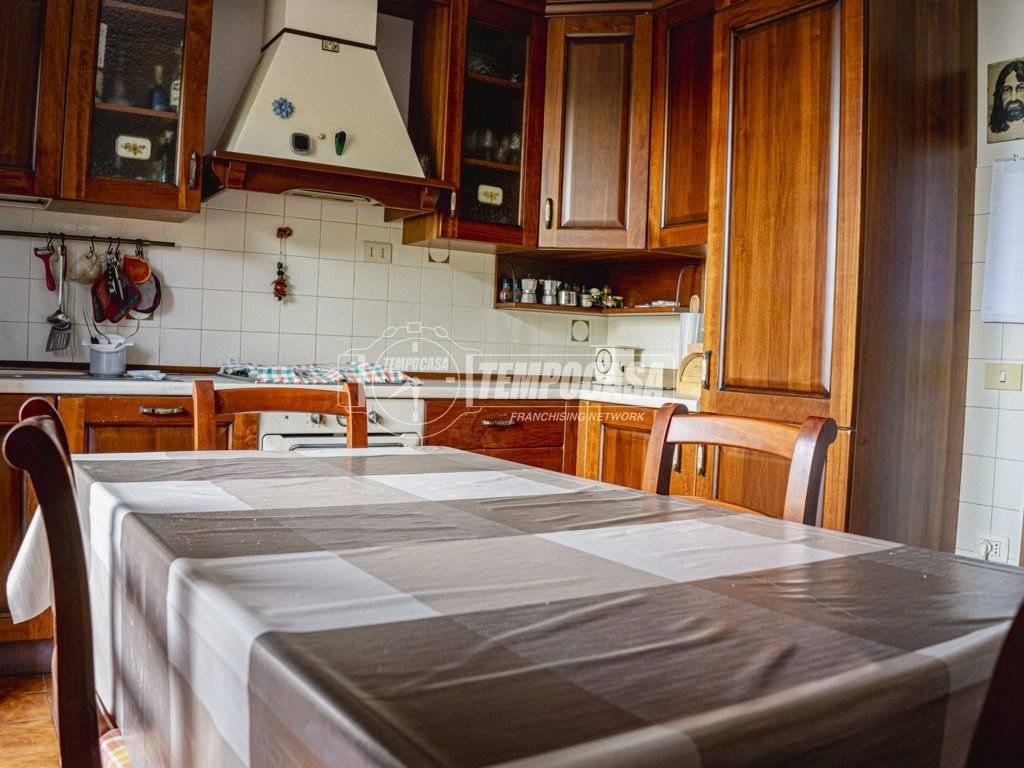 Appartamento a Fano in Via Filippo Montesi - Foto 2