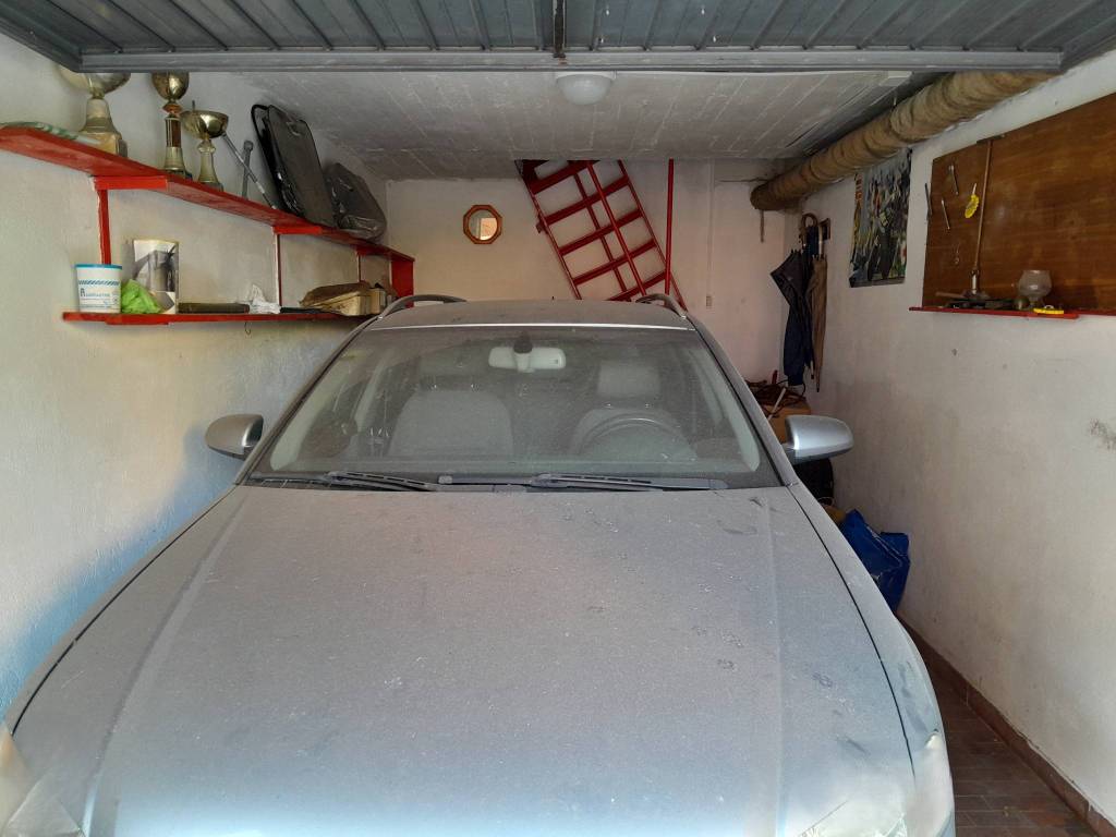 Box / garage a Rapallo in Via Castruccio - Foto 4