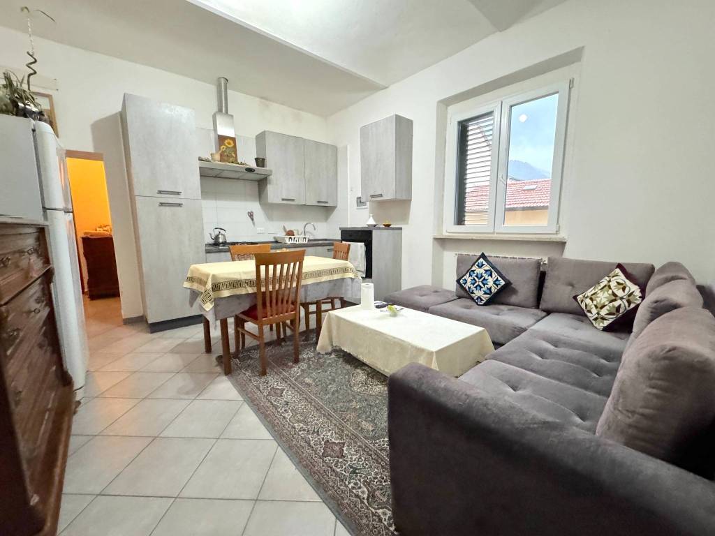 Appartamento a Vaiano in Via Giulio Braga - Foto 3