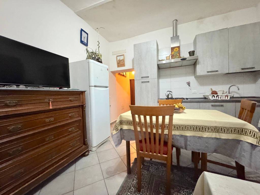 Appartamento a Vaiano in Via Giulio Braga - Foto 5