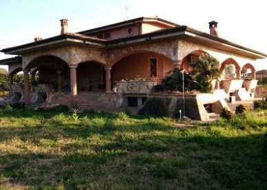 Villa a Aprilia in via Giovenco - Foto 4