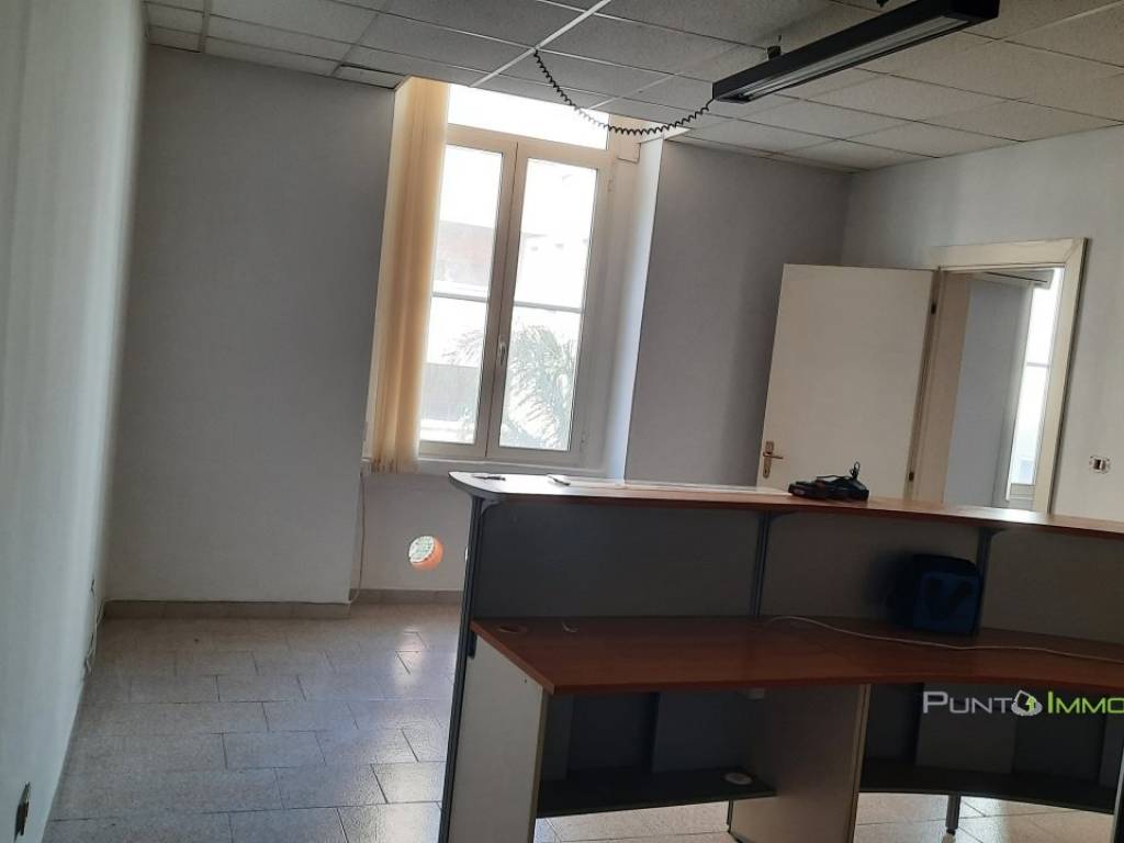 Immobile a Brindisi in corso umberto I 85 - Foto 2