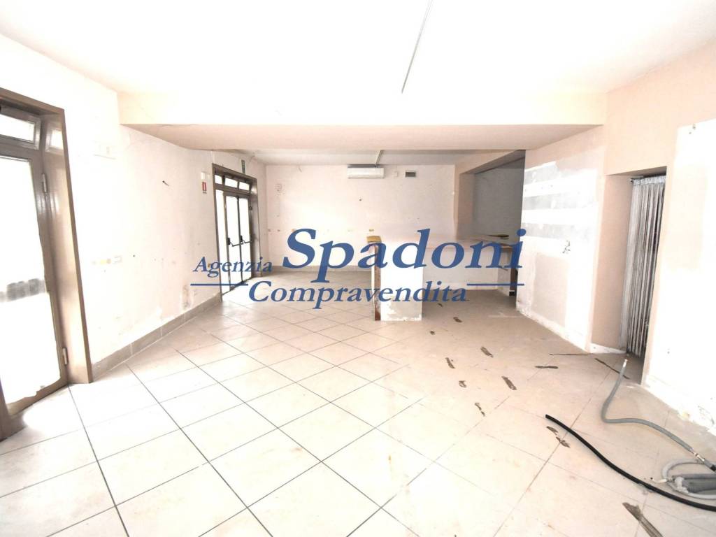 Immobile a Monsummano terme in Via Cesare Battisti, 419 - Foto 2