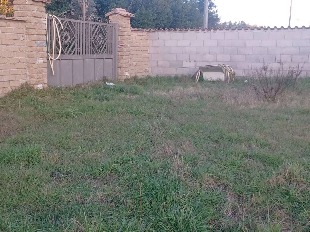 Terreno a Nettuno in Via Priverno, 44 - Foto 4