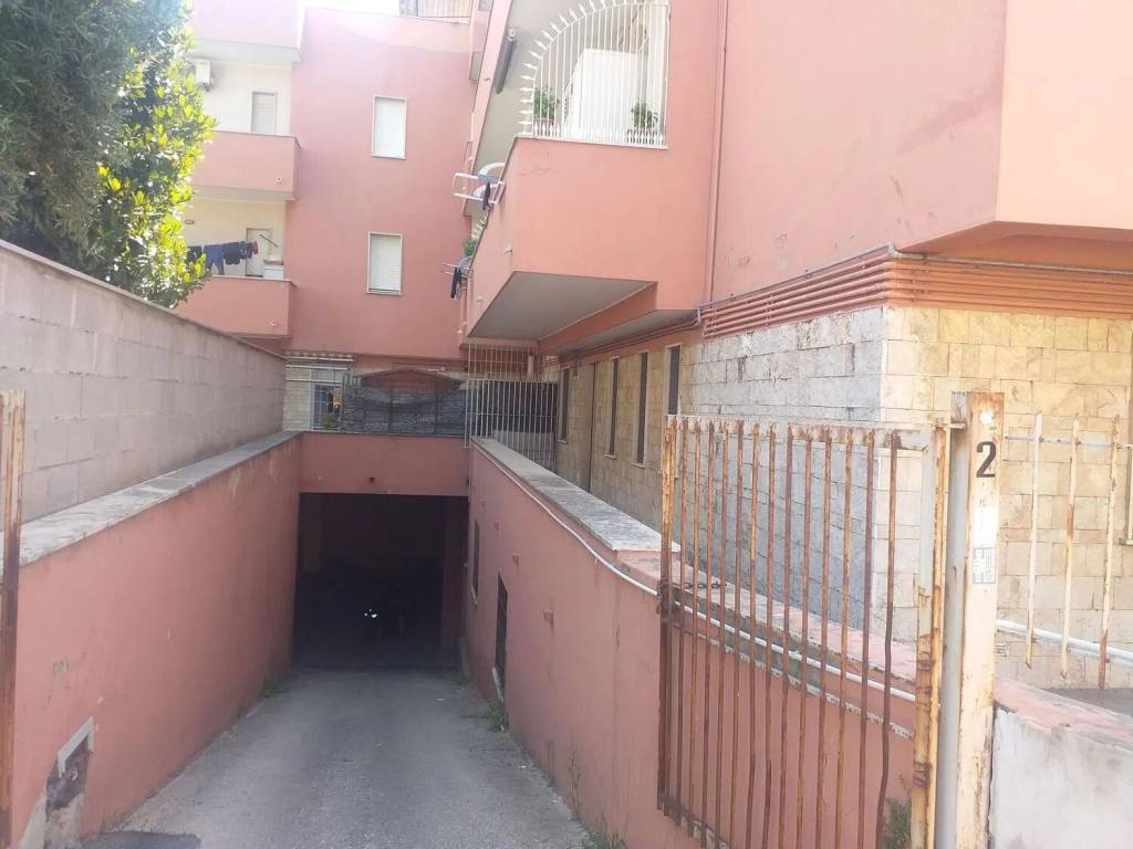 Box / garage a Nettuno in Via Dei Gelsi, 2 - Foto 3