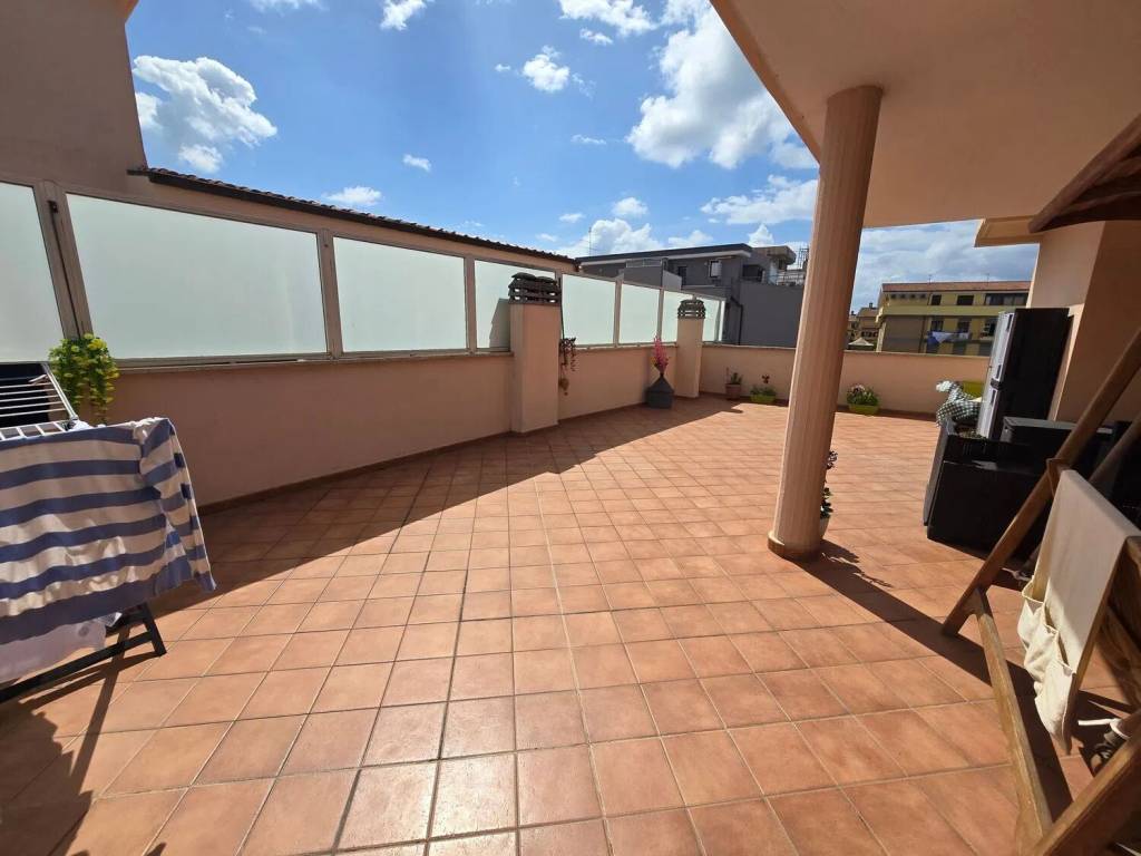 Appartamento a Nettuno in Via Pietro Nenni, 5 - Foto 4