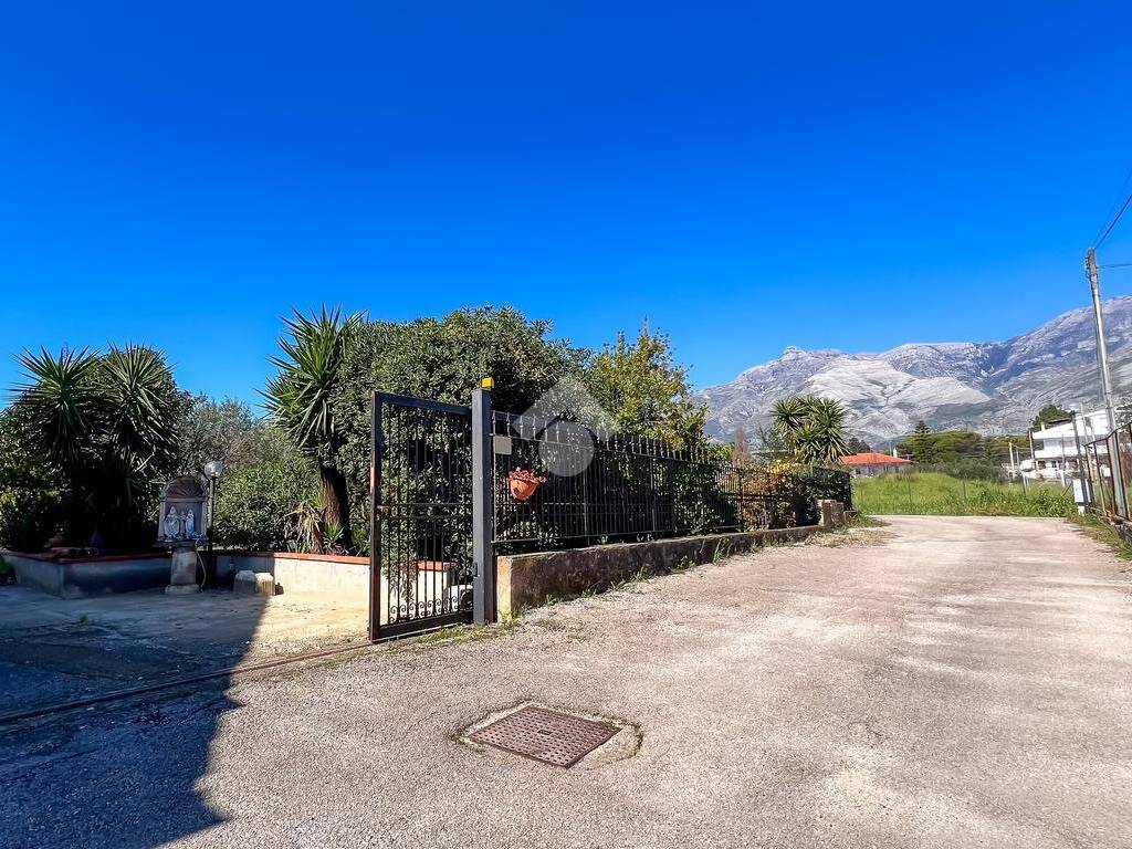 Villa a Formia in Via Jackob Philipp Hackert, 4 - Foto 5