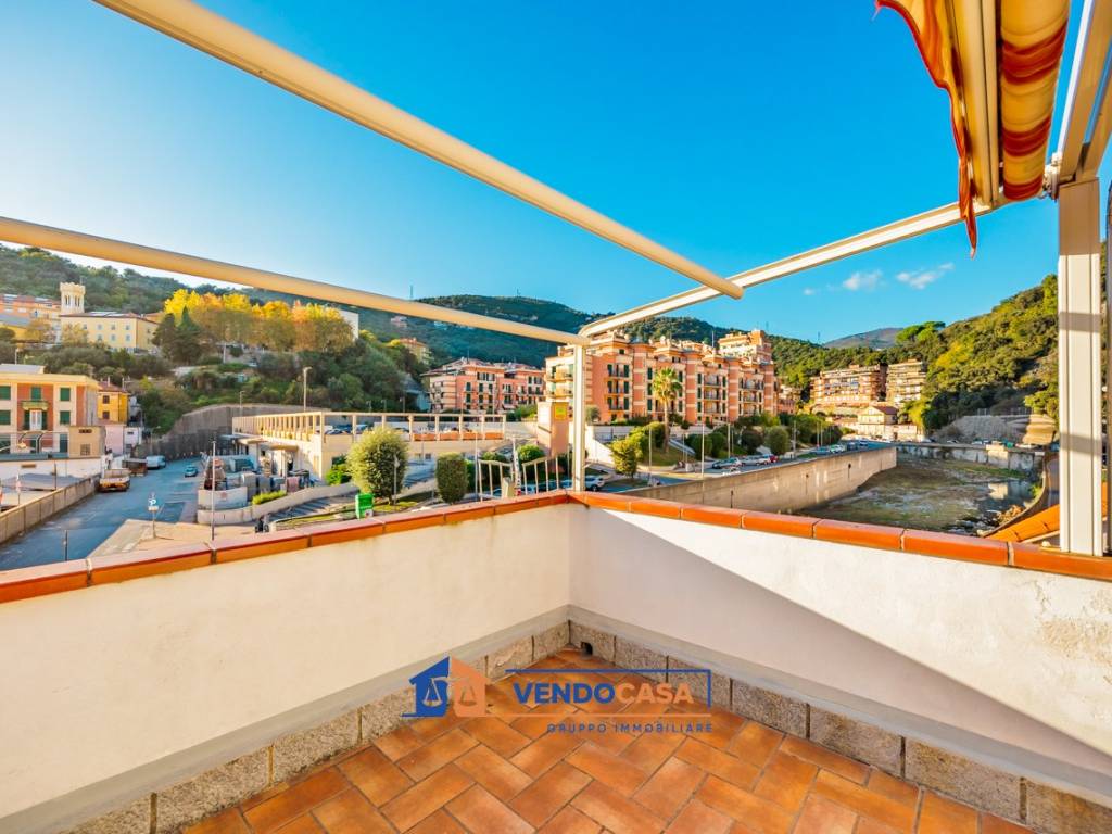 Appartamento a Varazze in Via Piave, 90 - Foto 2