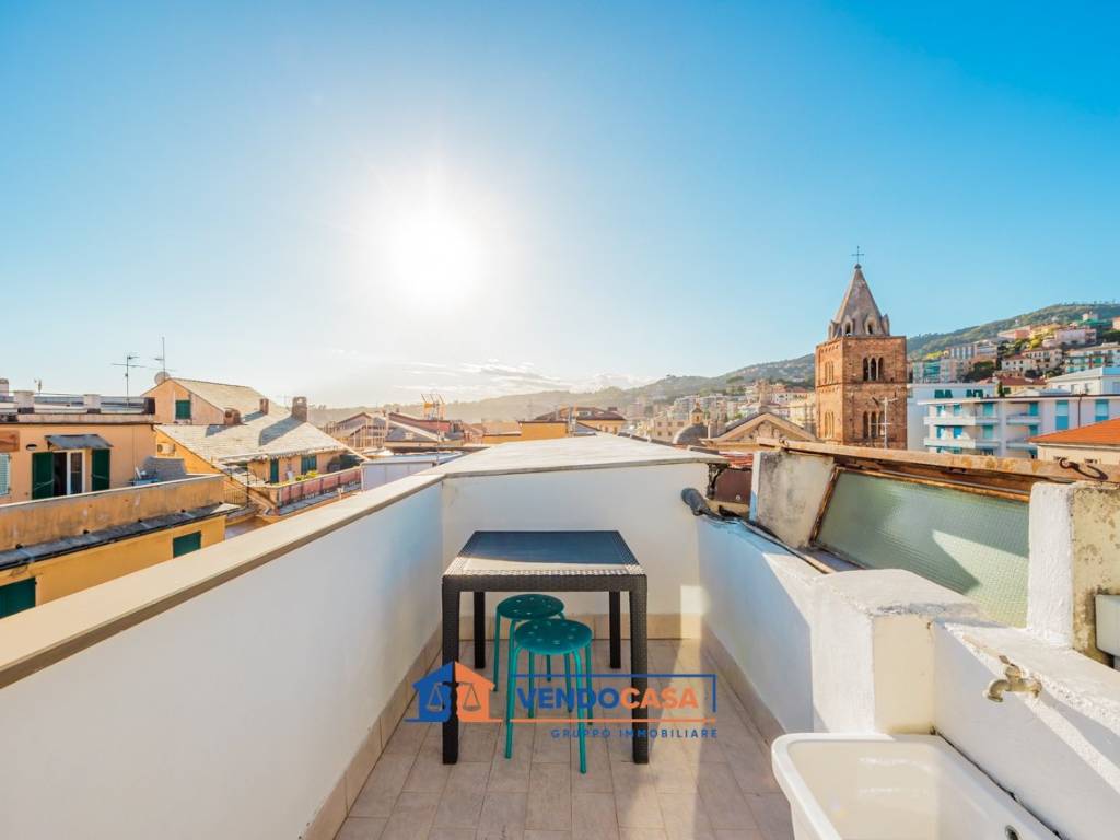 Appartamento a Varazze in Piazza Beato Giacomo - Foto 3