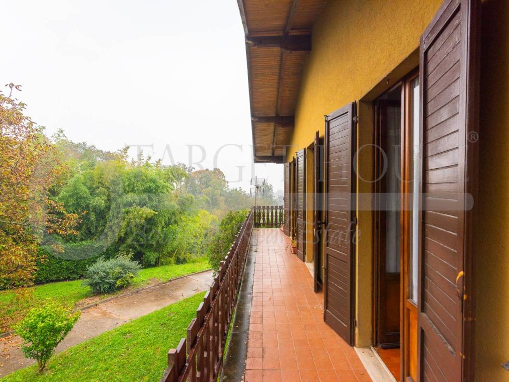 Villa a Erba in Via Buco del Piombo - Foto 5