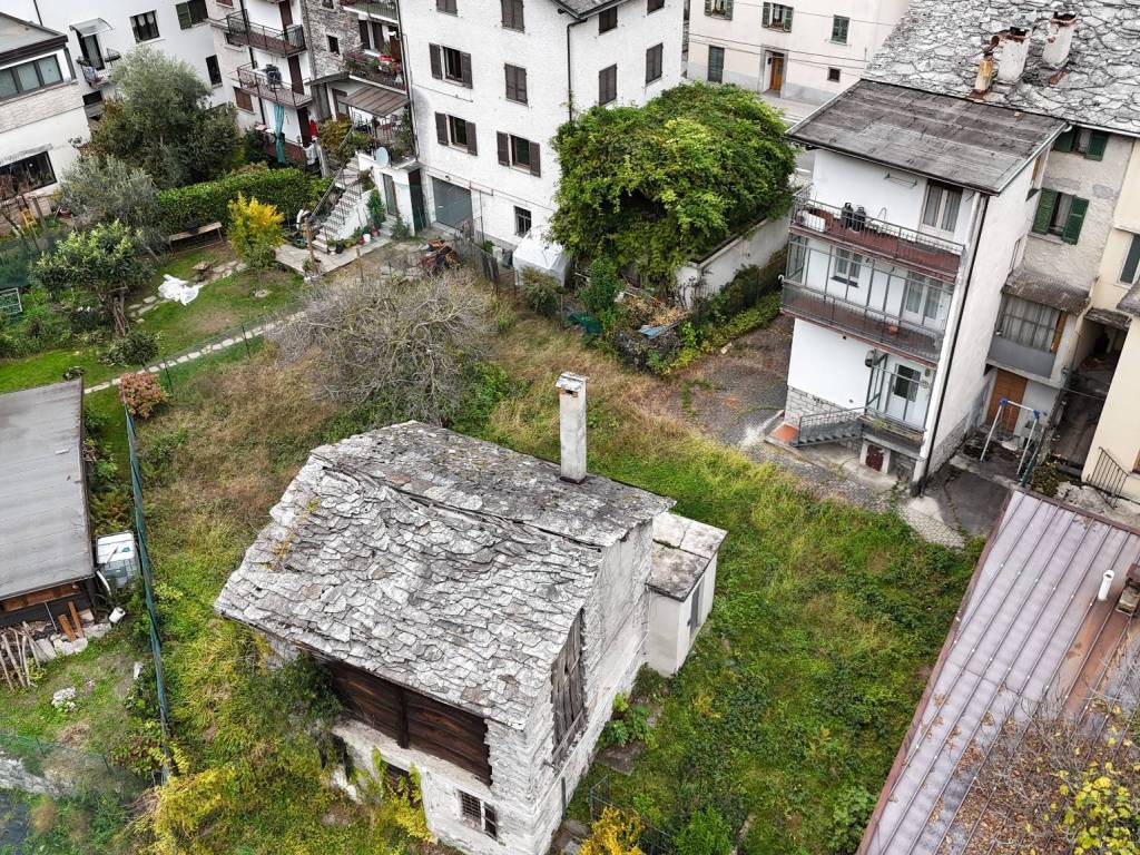 Casa indipendente a Piuro in Strada Nazionale, 31 - Foto 2