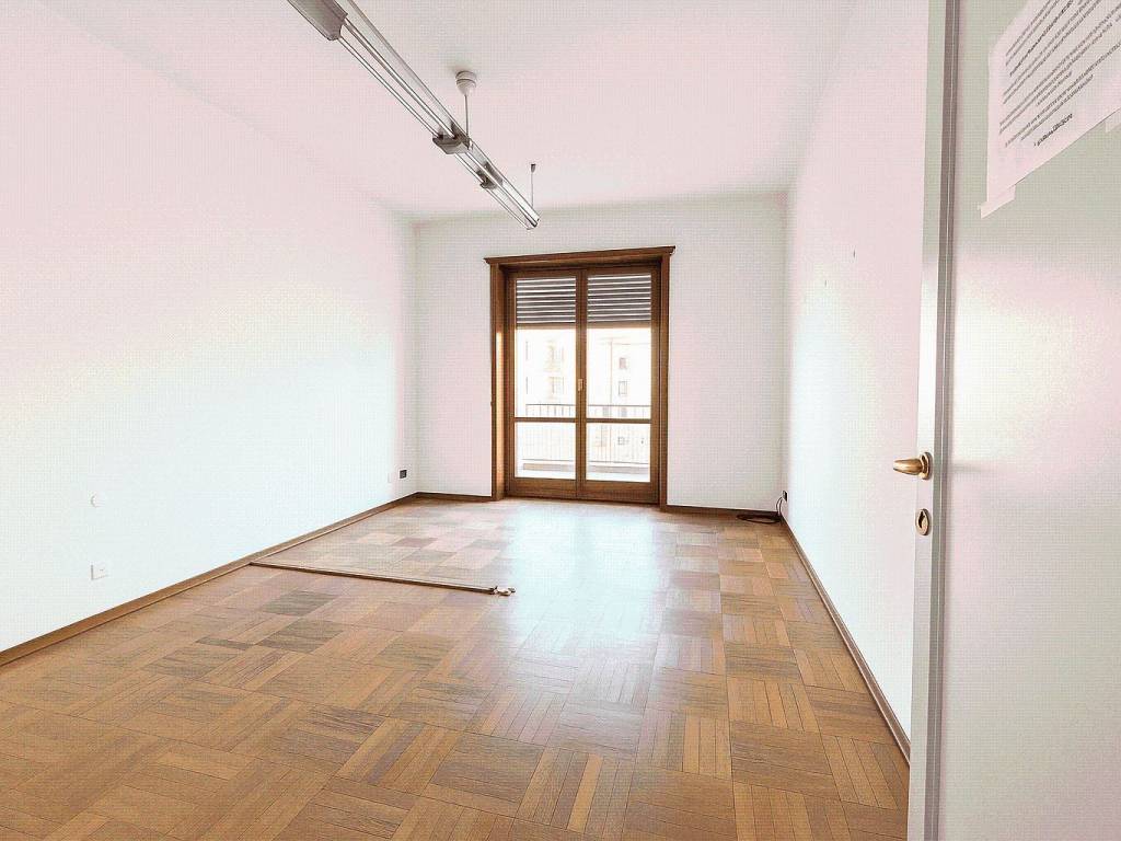 Appartamento a Vigevano in Via Edmondo De Amicis, 3 - Foto 5