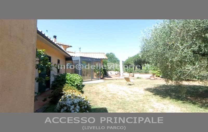 Villa a Trevignano romano in Strada Provinciale Trevignano Sutri - Foto 4